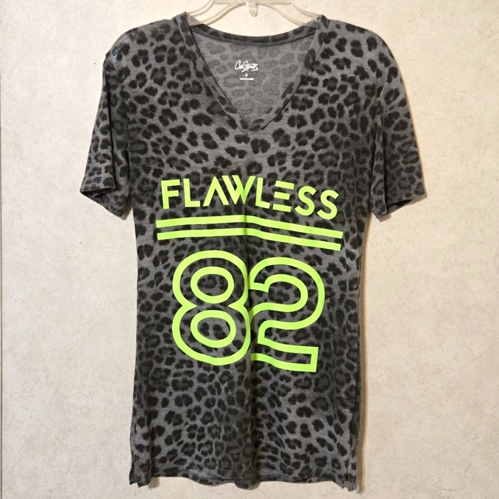 SZ S FLAWLESS GRAPHIC TEE